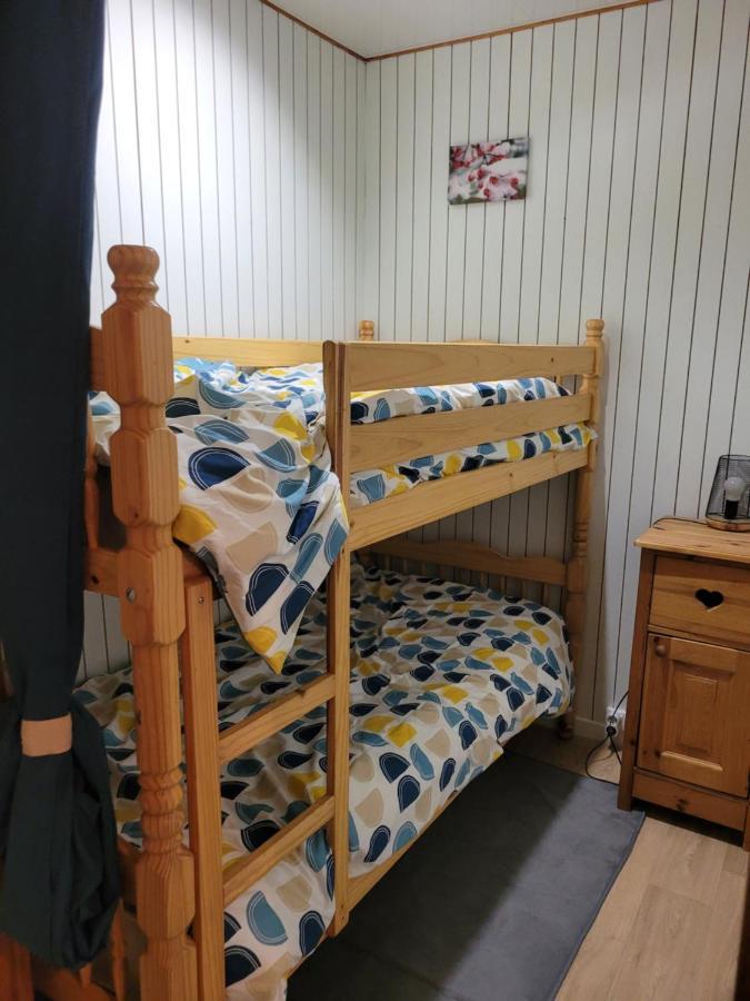 La Foret Au Pres Des Pistes. 36m² * Besse-et-Saint-Anastaise